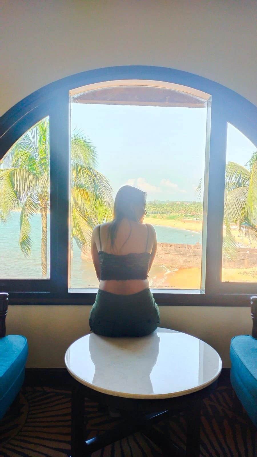 Pari23y, Sexy Teen, Best Gfe –Educated – Indian escort in Hyderabad — 1 / 3