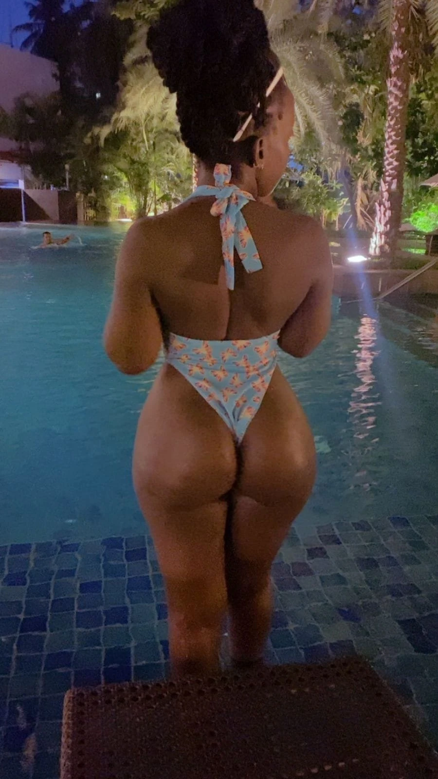 Brandy – Rwandan escort in Faridabad — 3 / 4
