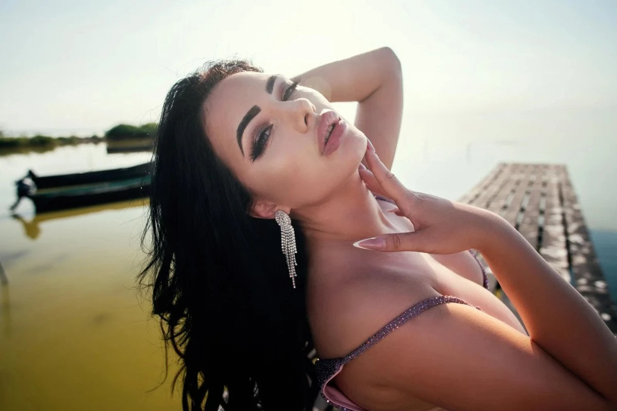 Bella – Thai escort in Karāchi — 7 / 18