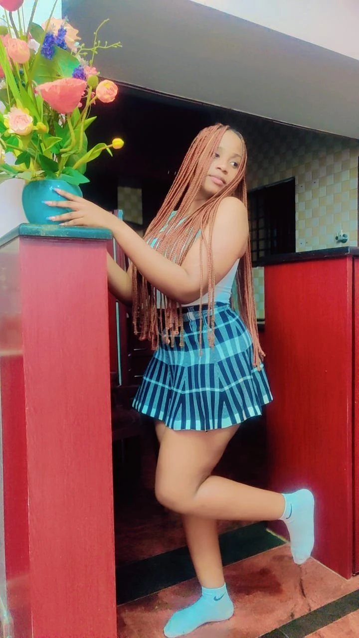 Sherry Hot Girl in vadodara – escort in Vadodara — 6 / 7