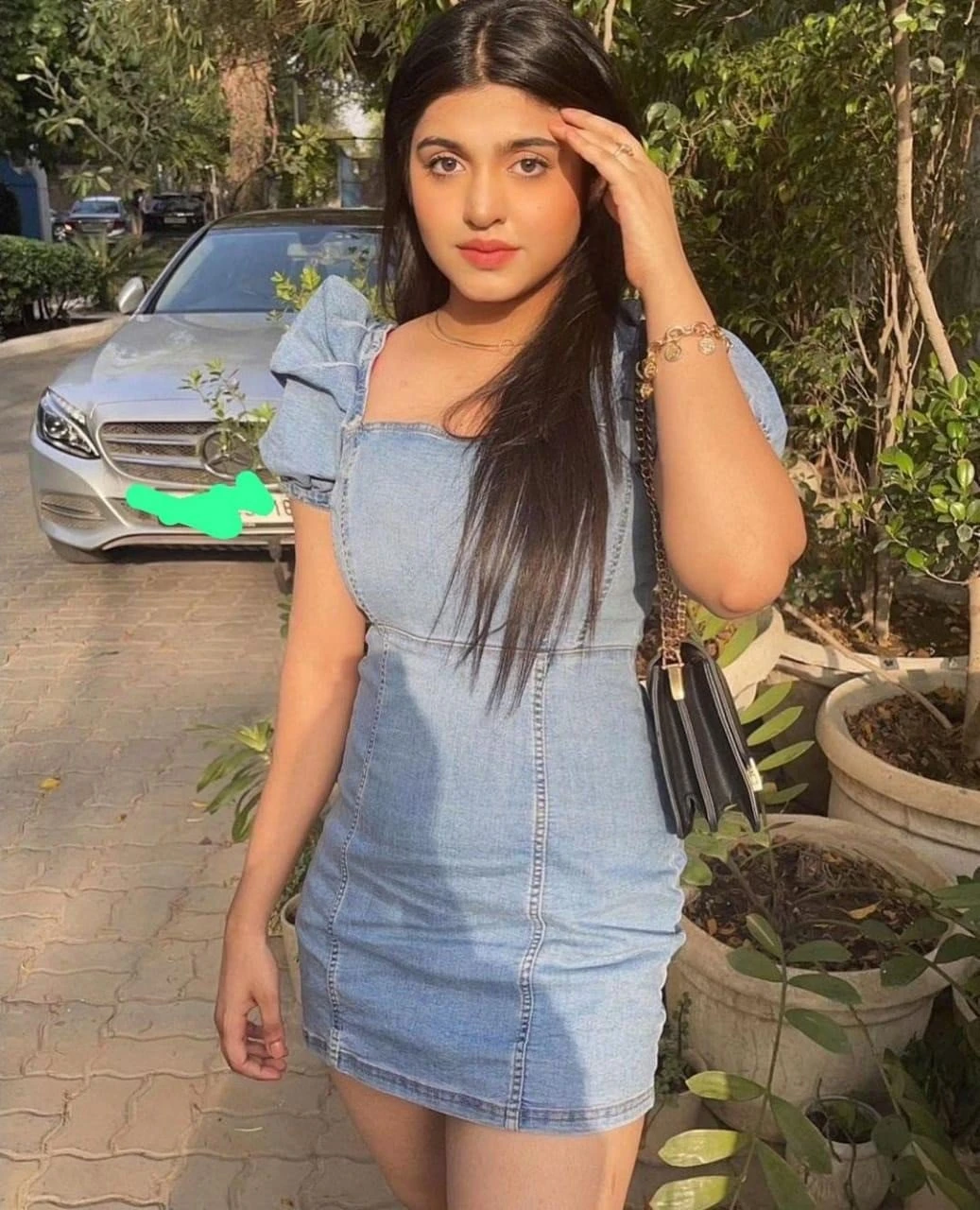 Sunita – Indian escort in Chennai — 2 / 3