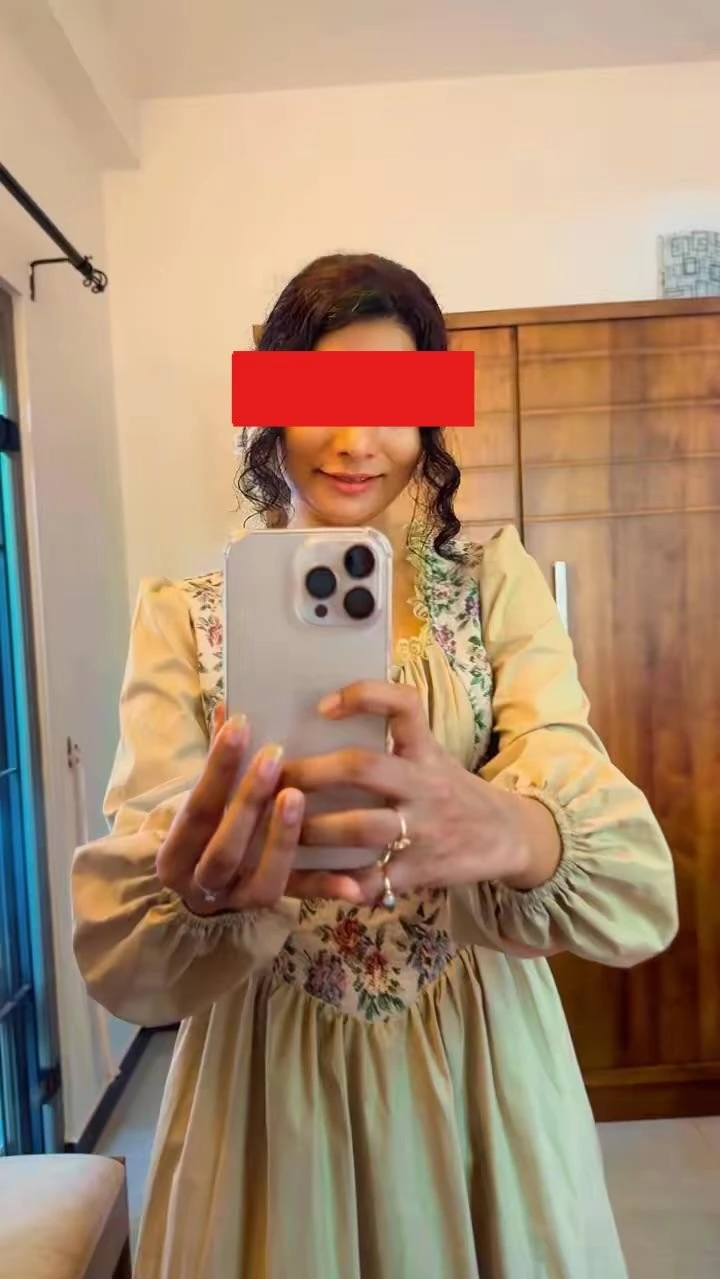 Roshana – Sri Lankan escort in Colombo — 2 / 3