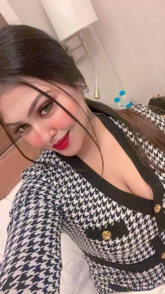 Sonia Sharma – Indian escort in Mumbai, Escort, Mumbai