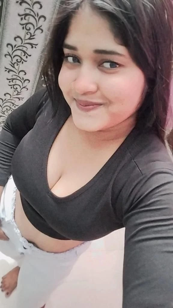 Taniya Independent Girl With Place & Cam – Indian escort in New Delhi — 3 / 6