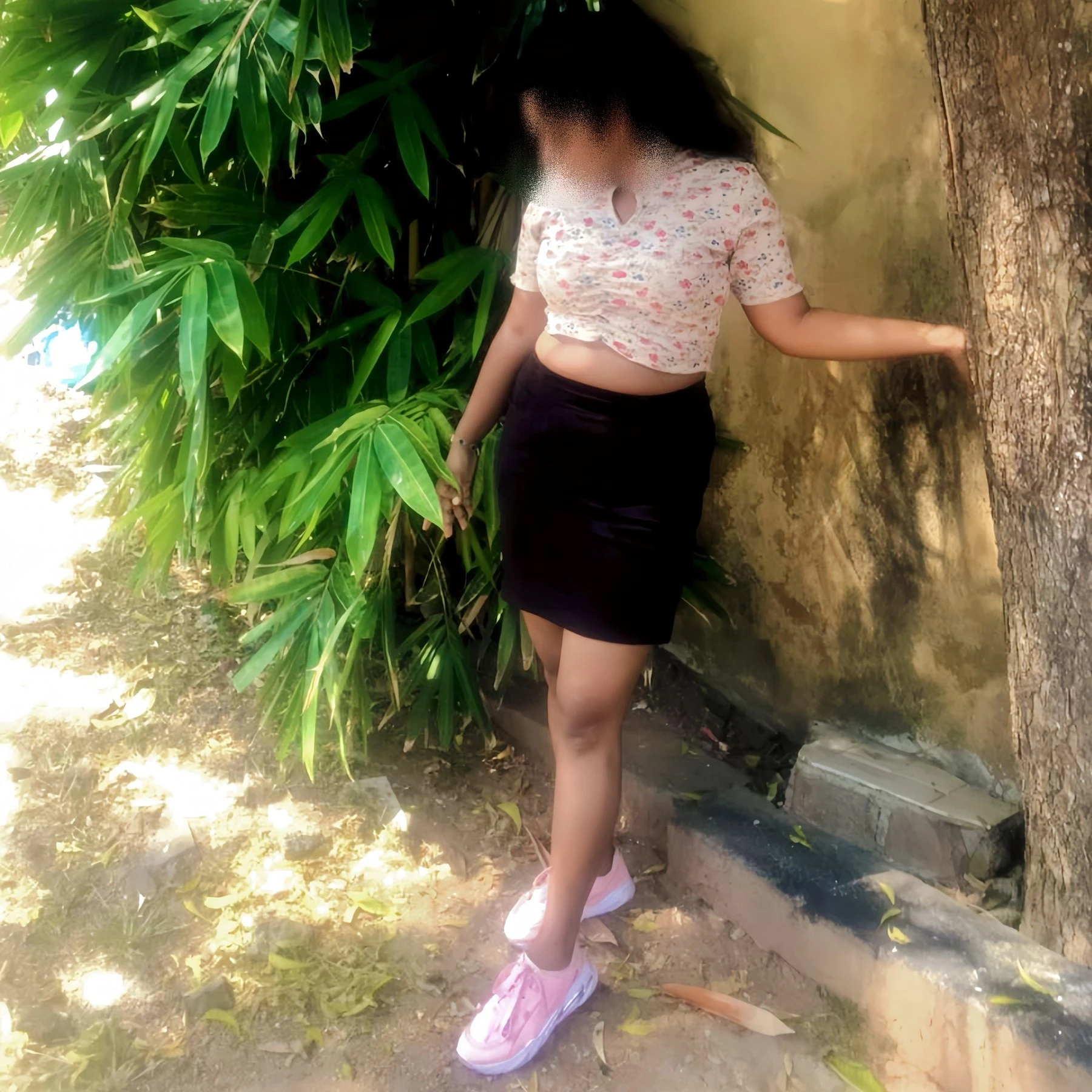 Meeting & Erotic Massage Services – Sri Lankan escort in Colombo — 3 / 5