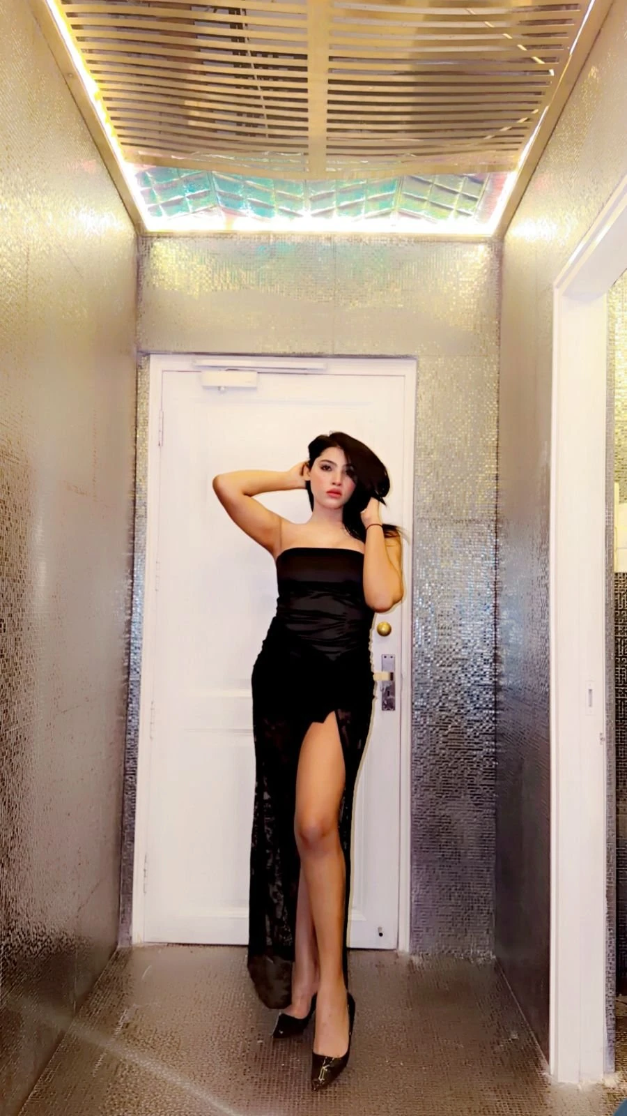 Arifa Outcall services & online services – Indian escort in Gurgaon — 14 / 18