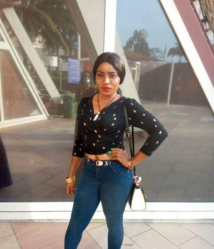 Aisha – Sierra Leonean escort in Dakar — 3 / 6
