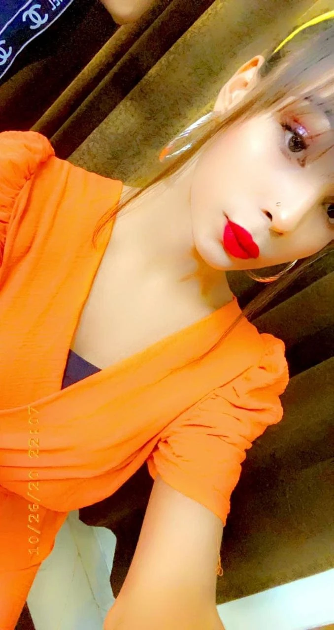 Riya Kaur – Indian escort in New Delhi — 11 / 15