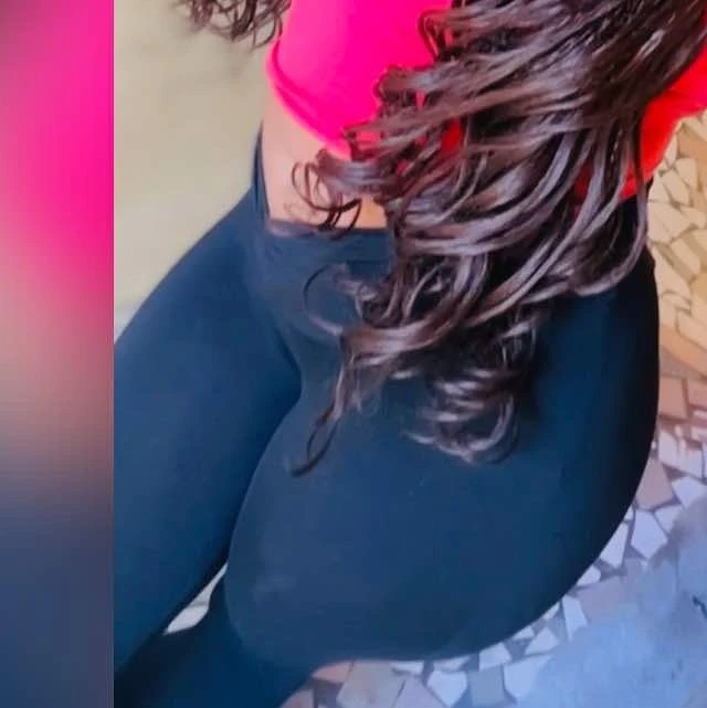 Berrylyn – Togolese escort in Abidjan — 4 / 6