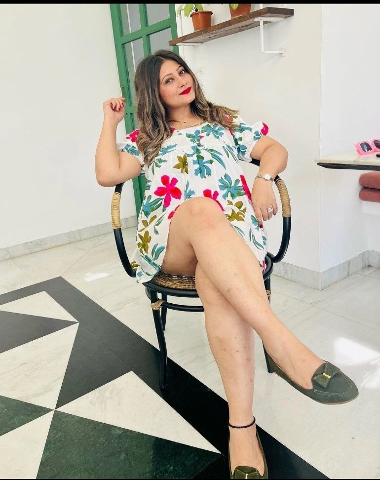 KAVYA SHARMA BEST VIP ESCORT SERVICE – Indian escort agency in Dehradun, Uttarakhand — 4 / 5