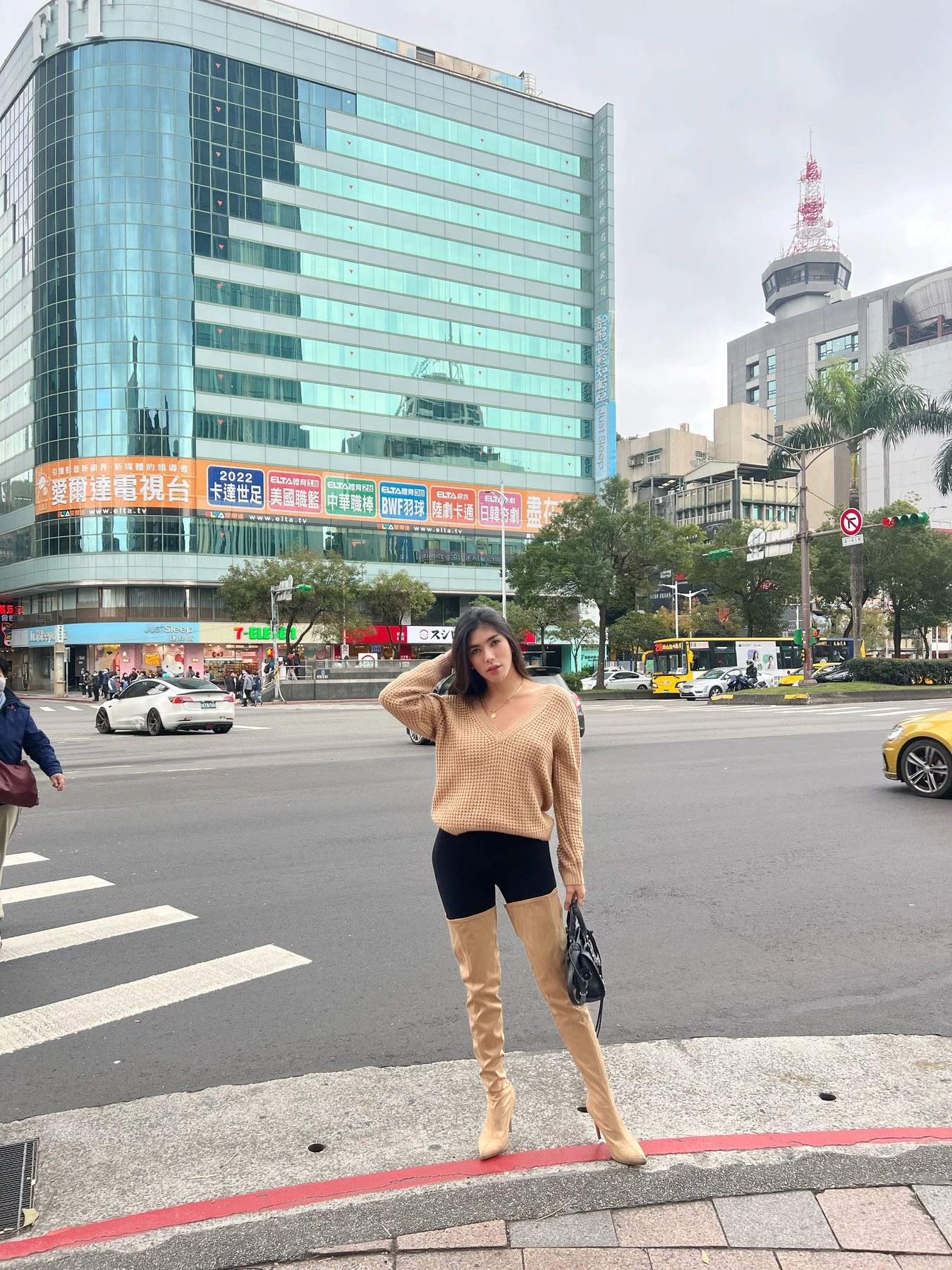 Sexy Girl New Town – escort in New Delhi — 2 / 6