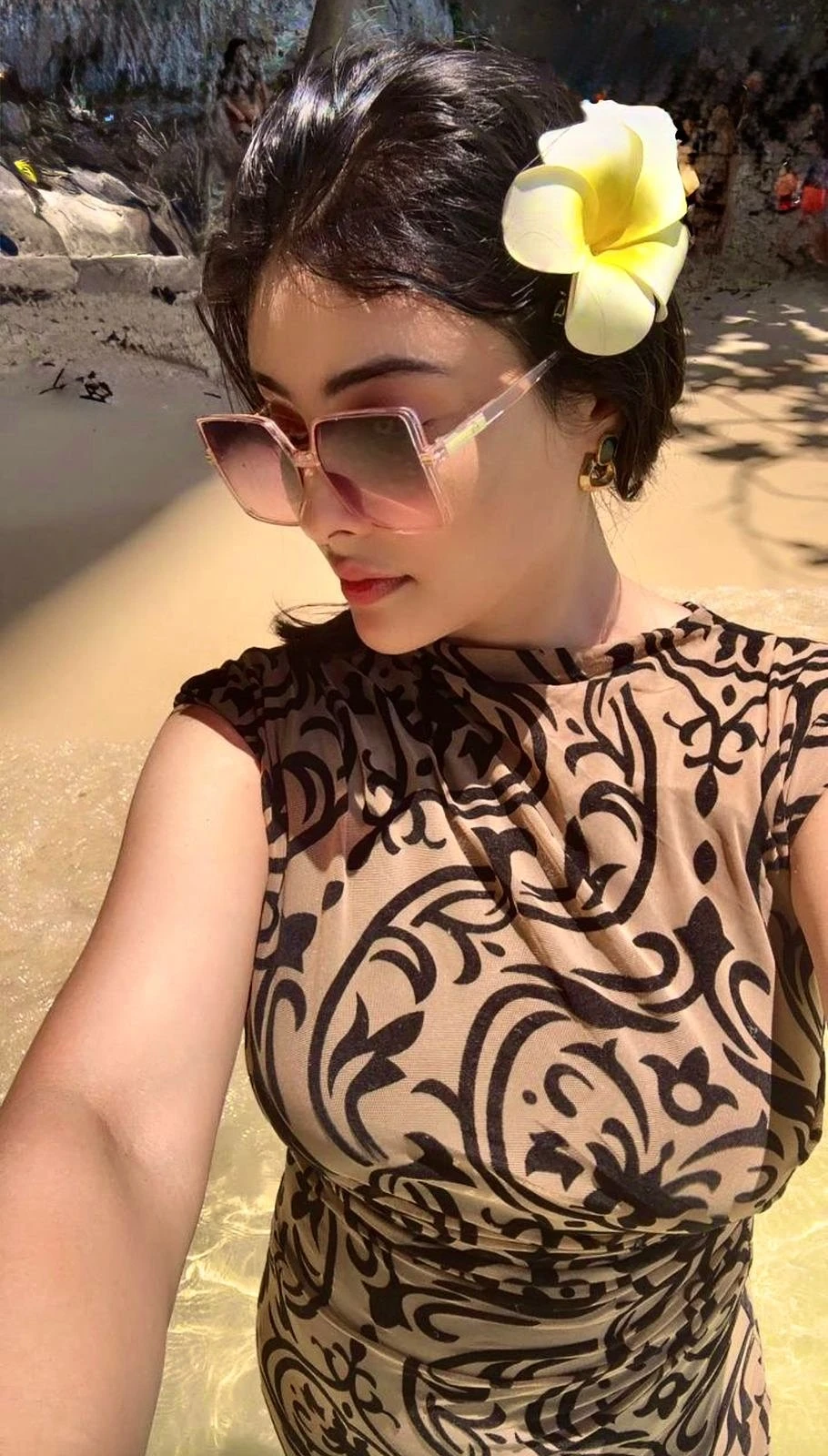 Classy Rithika – Indian escort in Hyderabad — 9 / 12