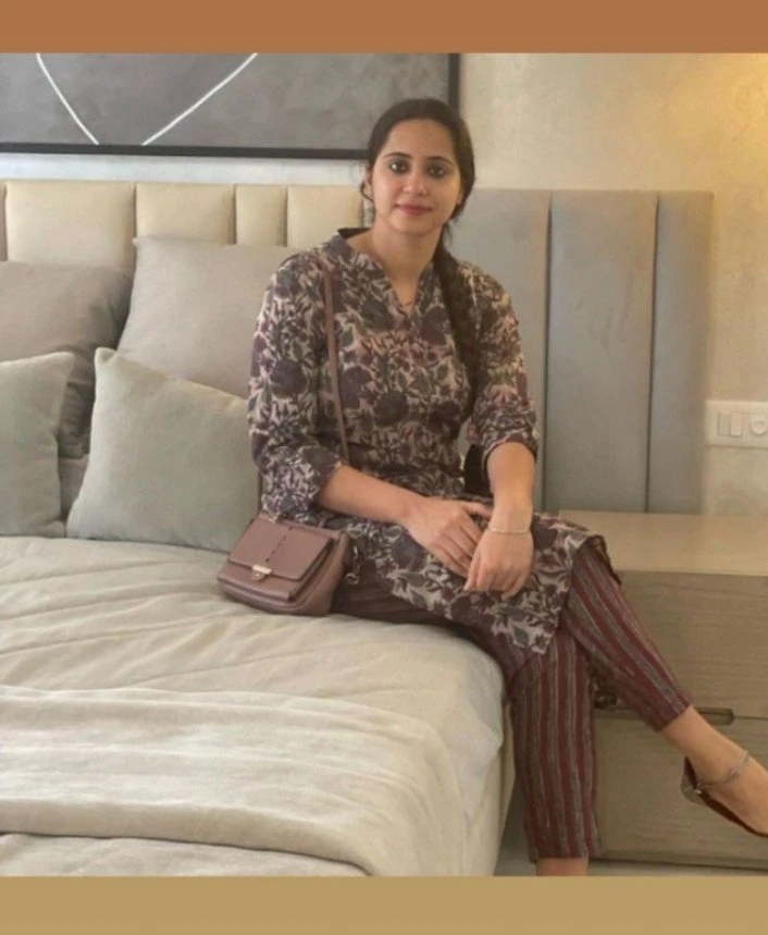 KAVYA PATEL CASH PAYMENT SAFE & SECUR.. – Indian escort in Hyderabad — 7 / 8