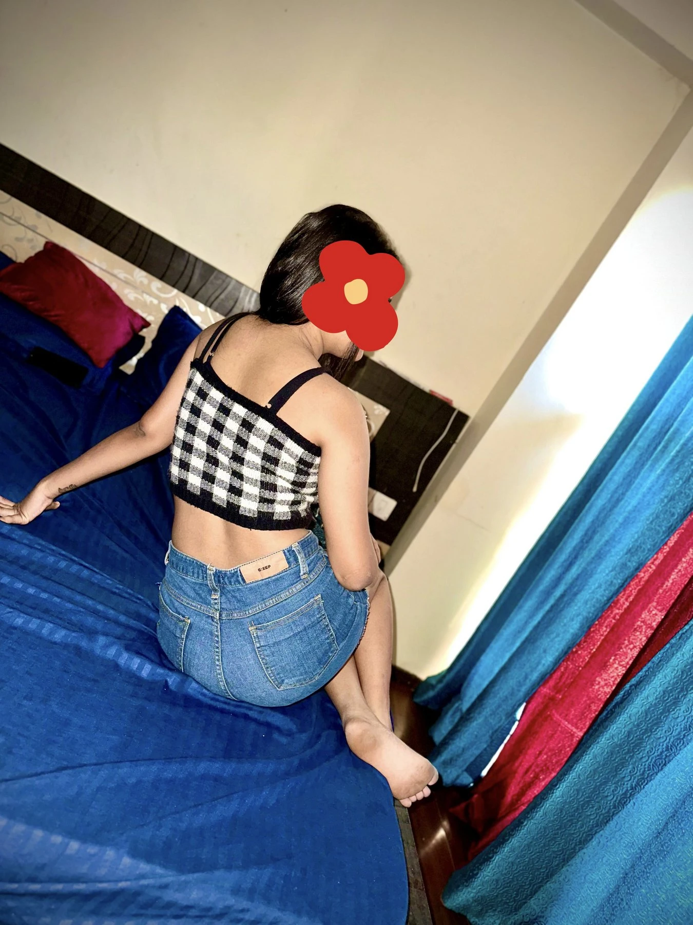 I Am Riya 21 Years Alone Girl – Indian escort in New Delhi — 3 / 8