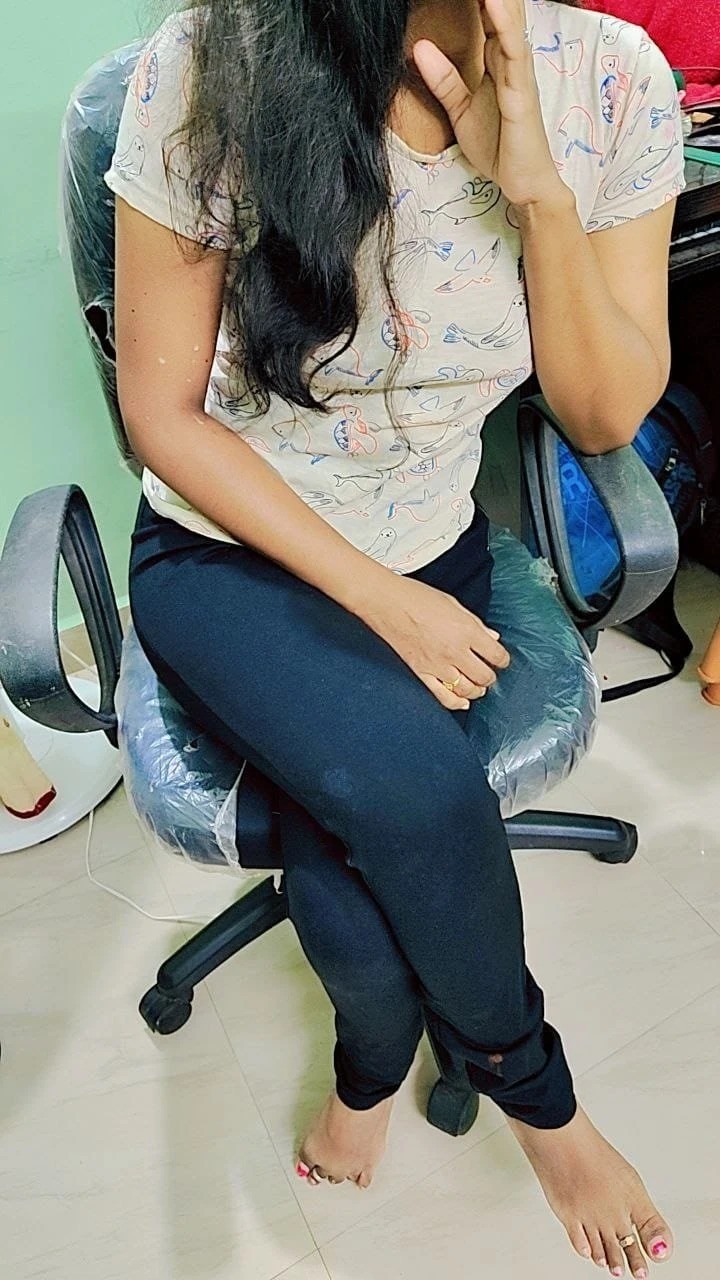 Dhivya V Chennai Tamil cam & Real meet – Indian adult performer in Chennai — 4 / 6
