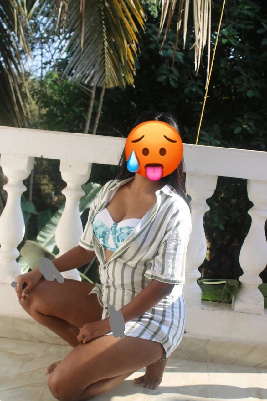 Anjali – Indian escort in Mumbai — 10 / 31