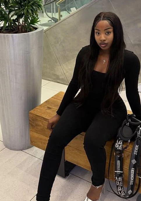 Ruth, Wild Babe From South Africa – South African escort in Kathmandu — 4 / 8