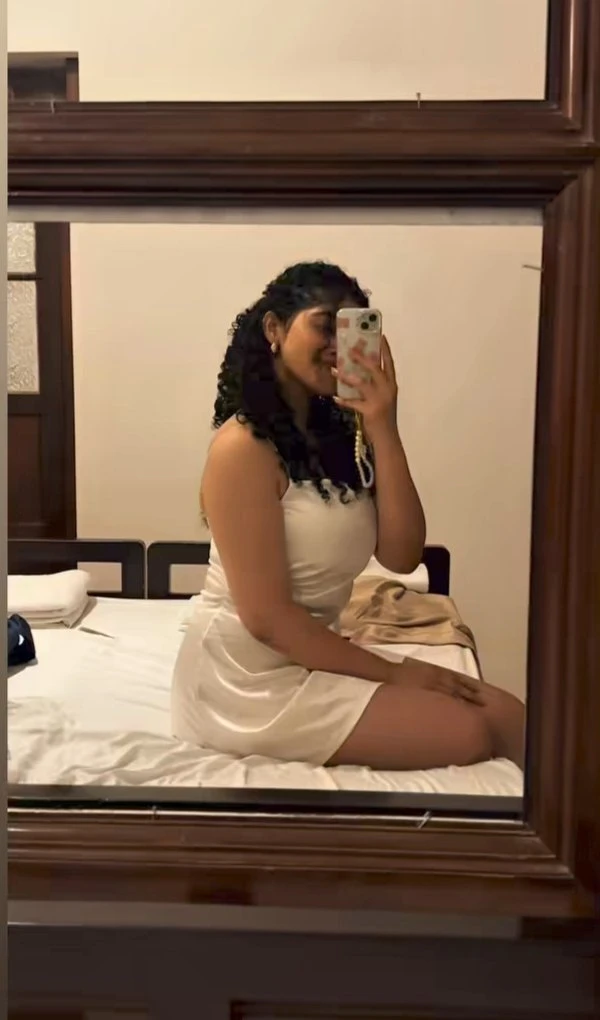 Jenny – Indian escort in Kathmandu — 2 / 5