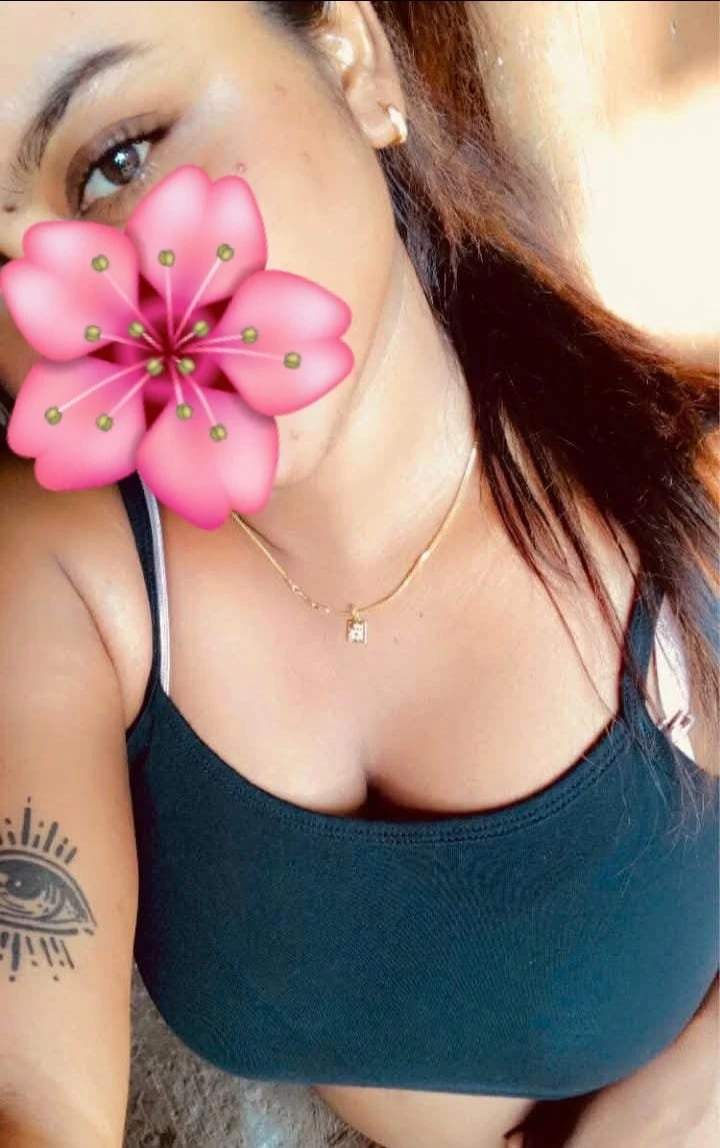 Shenali – Sri Lankan escort in Colombo — 5 / 6