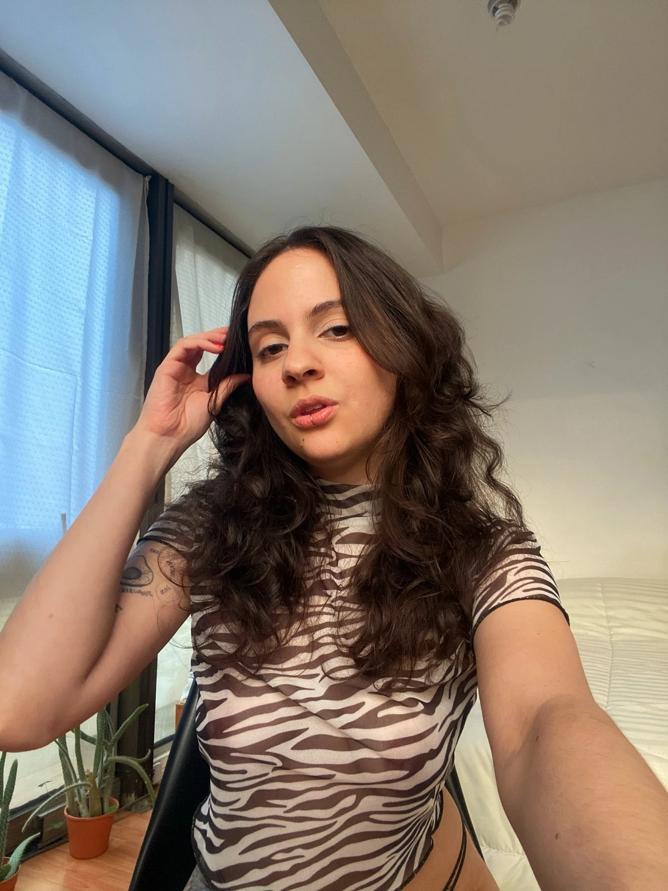 Punto(Camshow Only) from Argentina – Argentinean escort in Pune — 5 / 10