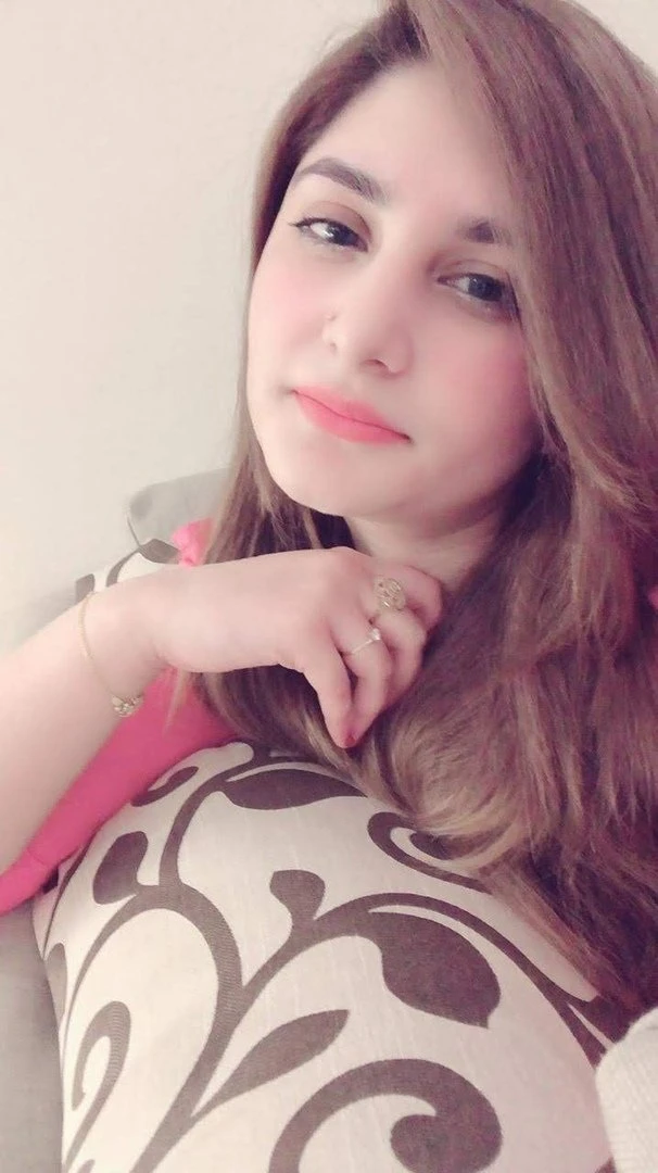Payal Shah – Pakistani escort in Lahore — 9 / 12