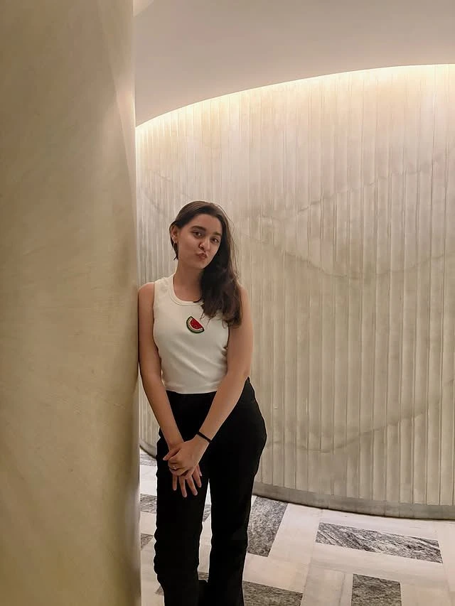 Neha – Indian escort in Vadodara — 4 / 6