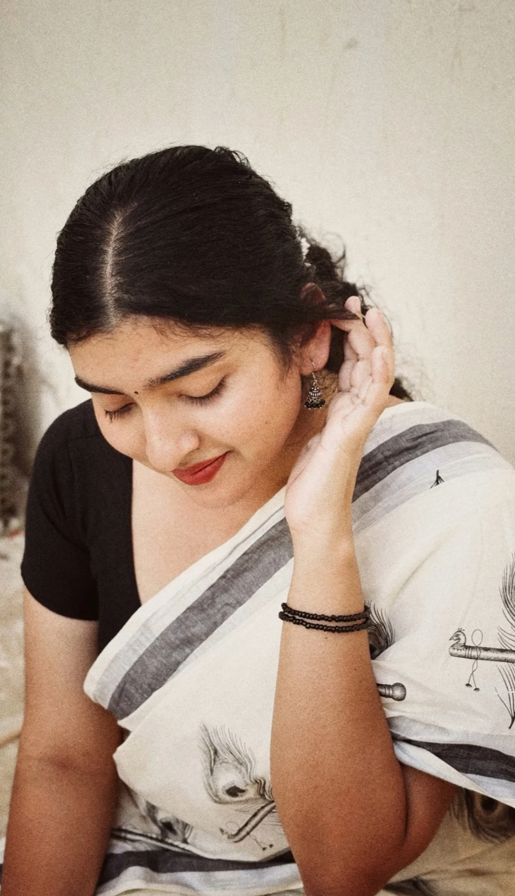 Richa – Indian escort in Kochi — 2 / 4