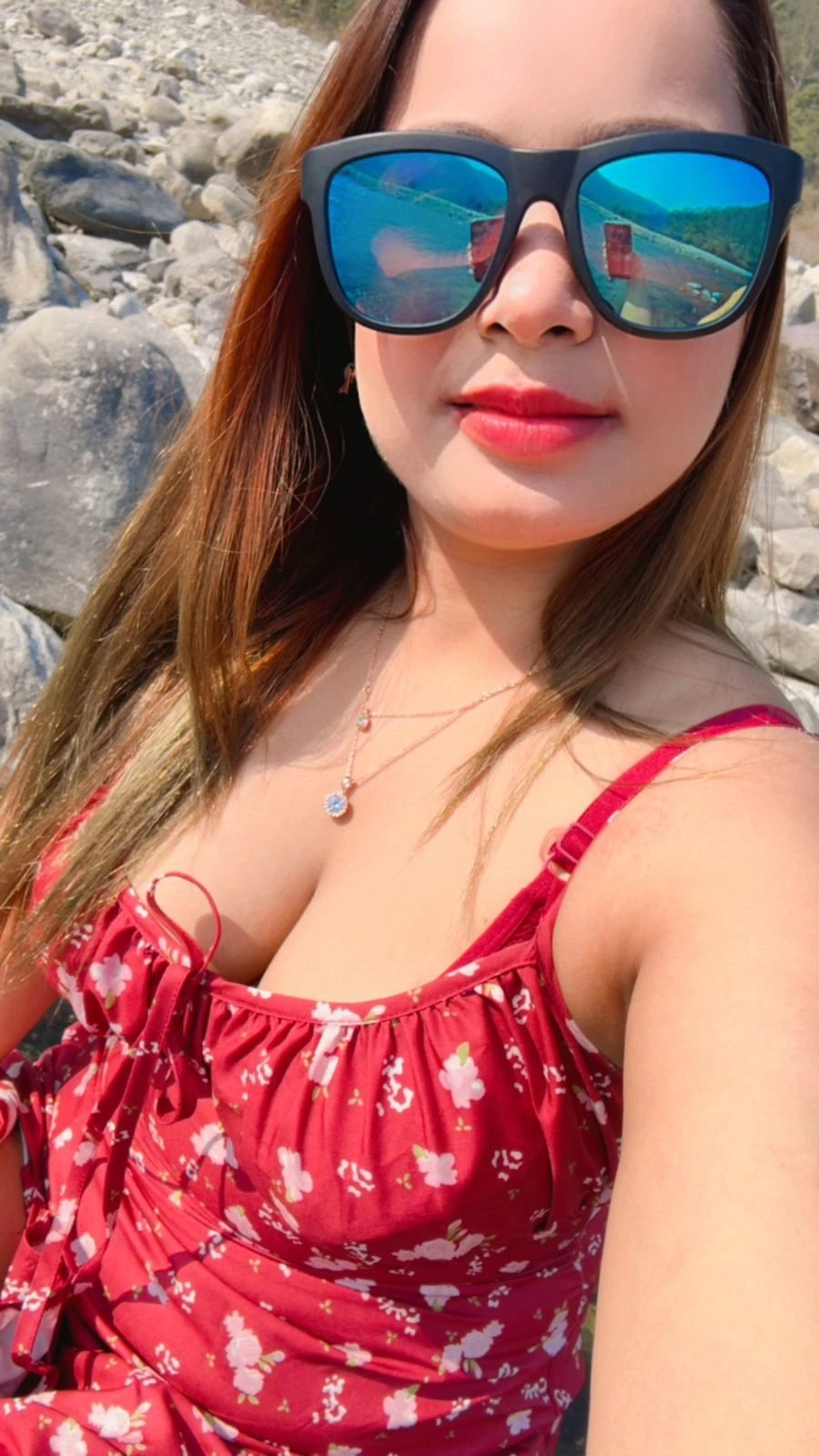 Sneha Independent Service 🟢 – Indian escort in Kolkata — 4 / 5