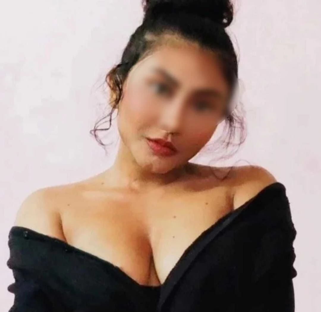 Shivani – Indian escort in Mumbai — 8 / 9