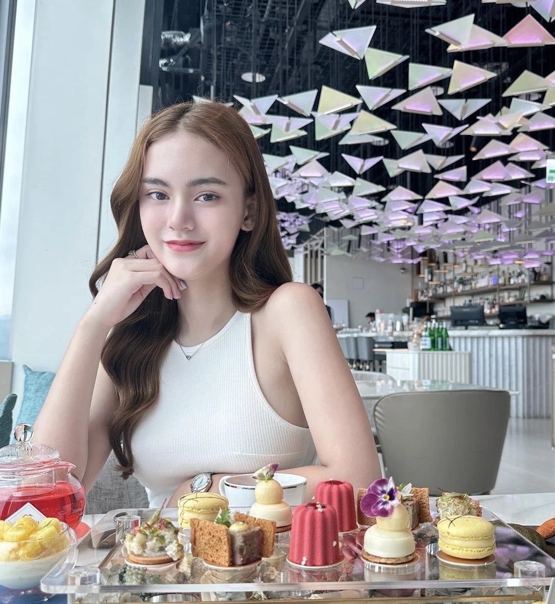 Bella – Malaysian escort in Seoul — 2 / 12