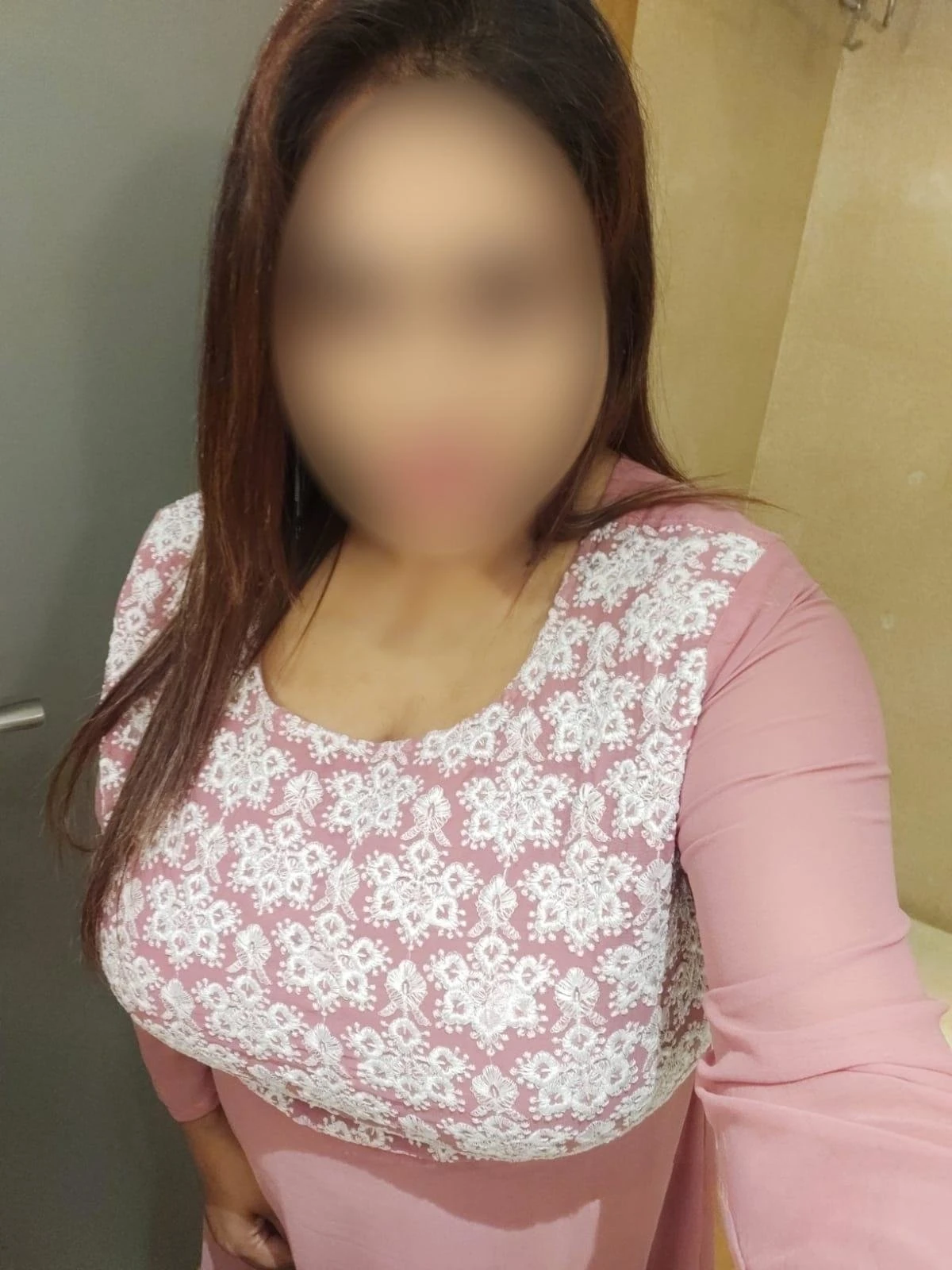 🥂Premium Independnt Escort Service-Pari – Indian escort in Kolkata — 3 / 5