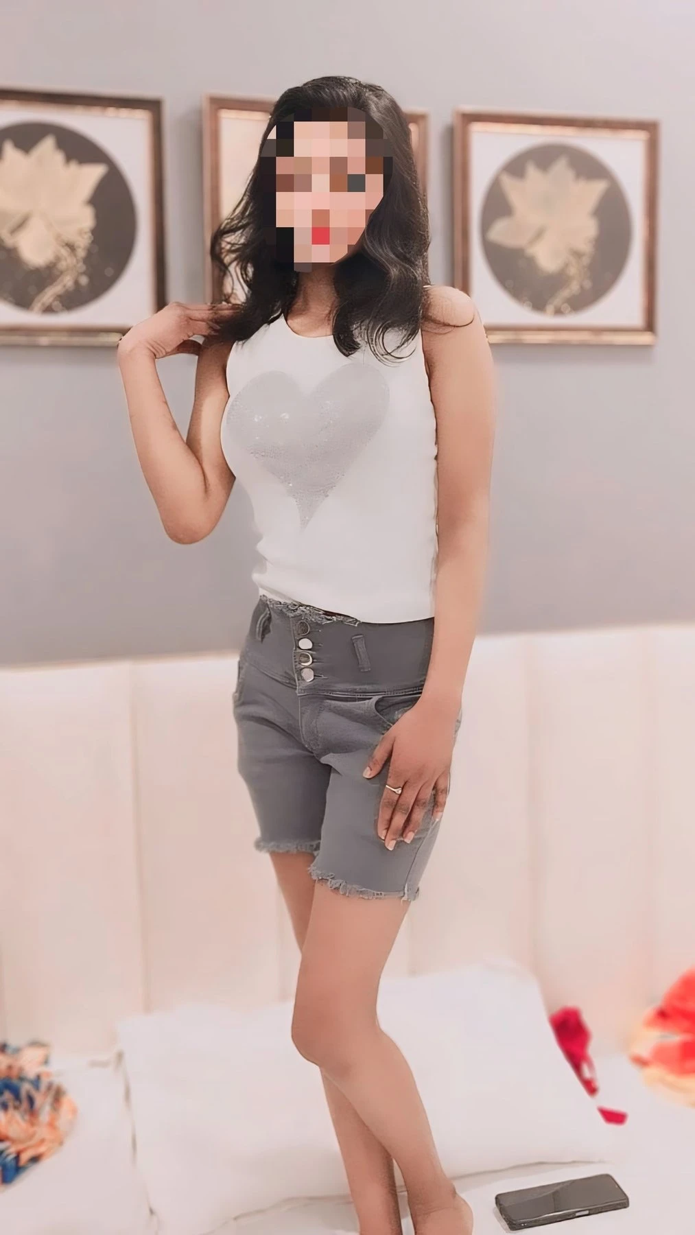 Sneha (independent)Real Meet & Webcam 🤍 – Indian escort in Mumbai — 4 / 5