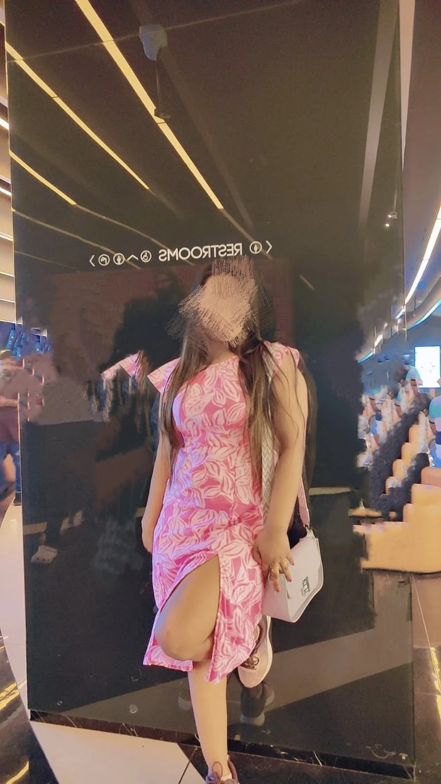 Monika Real Meet – Indian escort in Mumbai — 3 / 4