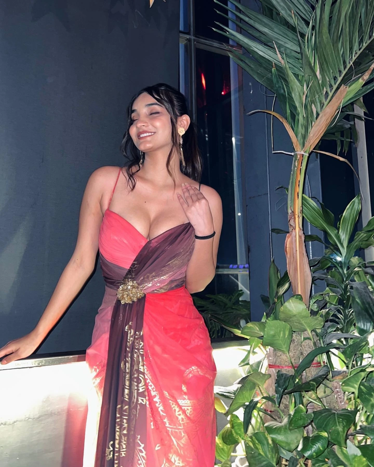 Escort Available – Indian escort in Kolkata, Escort, Kolkata