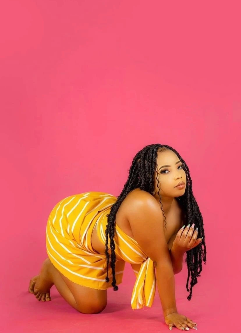 Tara – Central African escort in Jaipur — 4 / 6