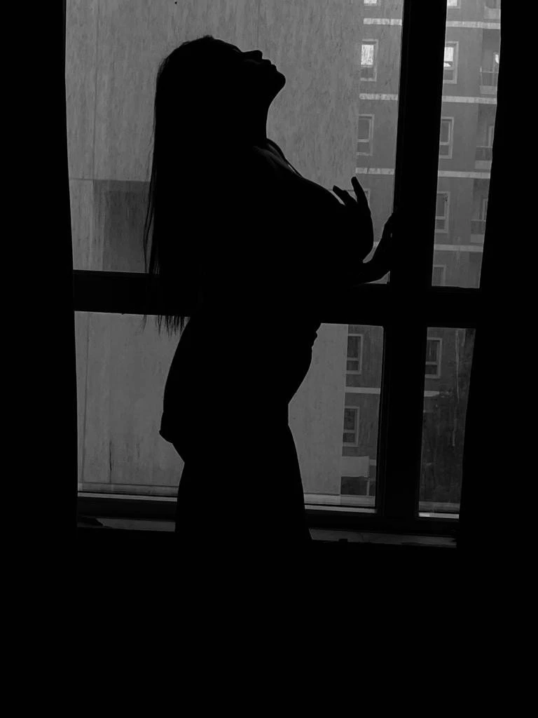 Seasonal Sweet Mangos(girls) Available – Indian escort in Hyderabad — 4 / 6