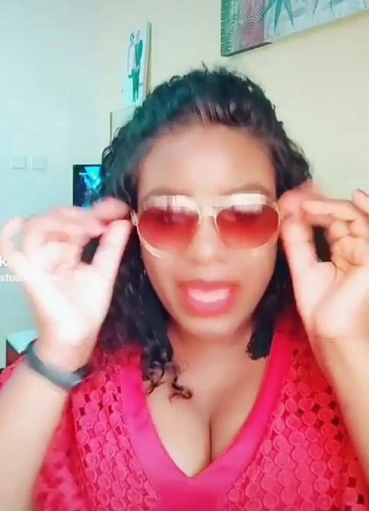 Joy – Ugandan escort in Beirut — 2 / 3