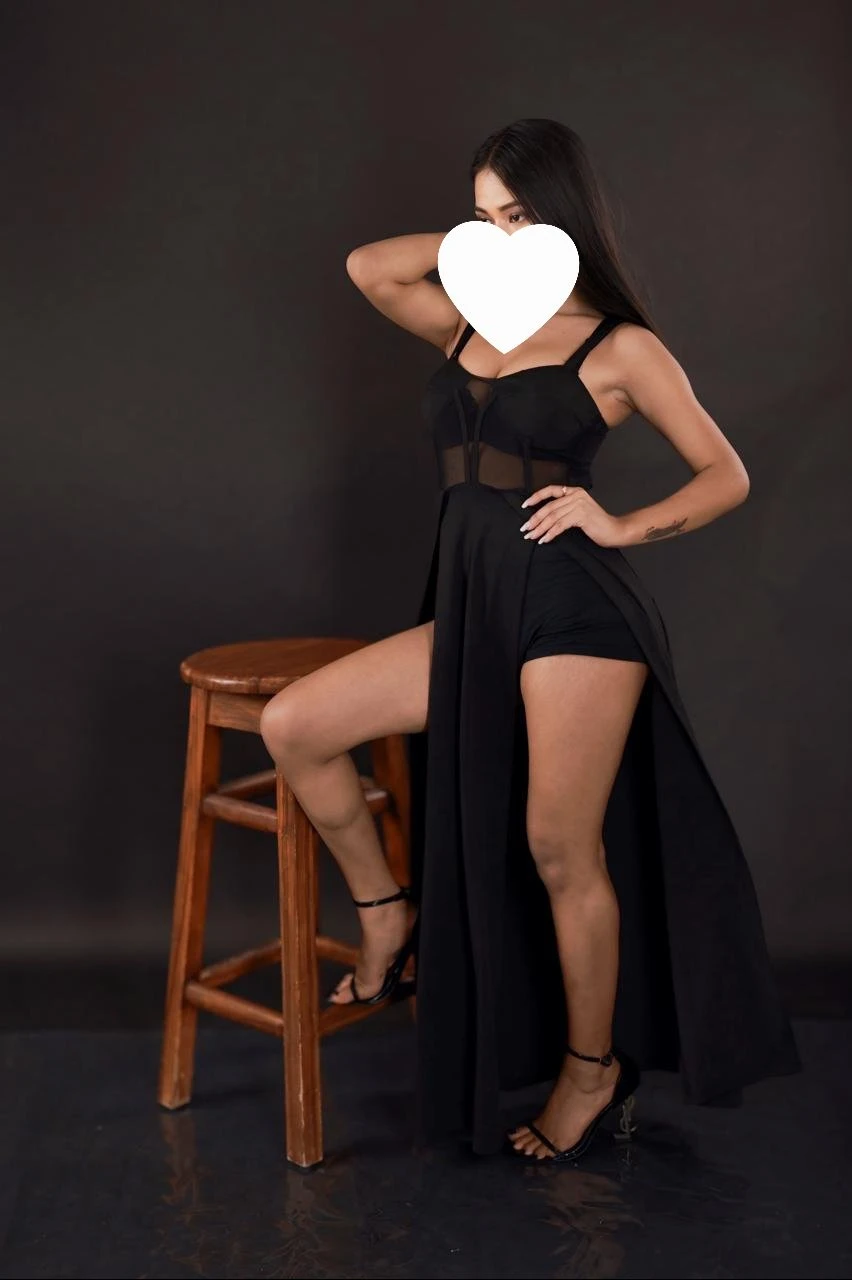 I Am Riya Independent Good Looking Servi – Indian escort in Mumbai — 4 / 8