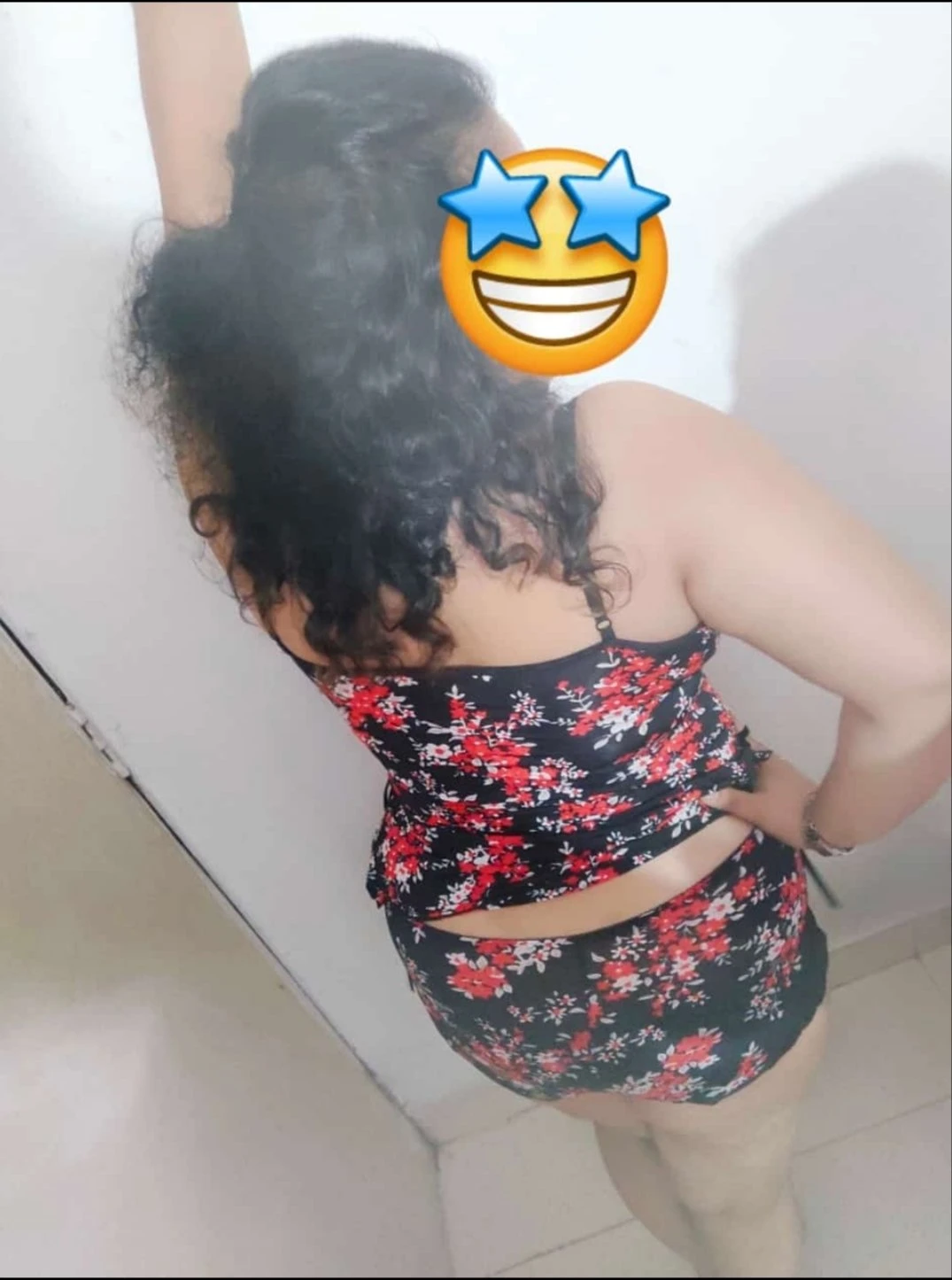 Payal...the blowjob queen – Indian escort in Mumbai — 4 / 9