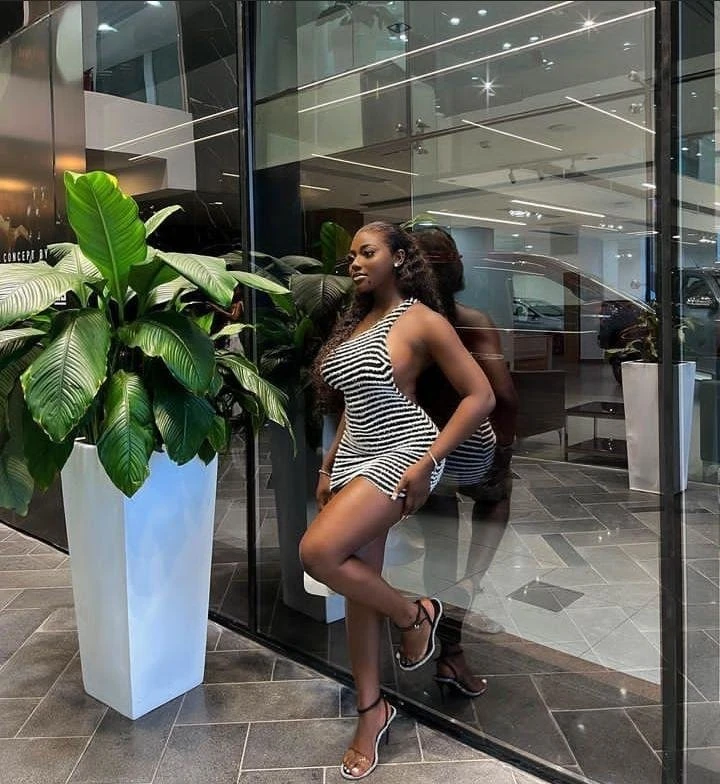 Donna – South African escort in Beirut — 13 / 15