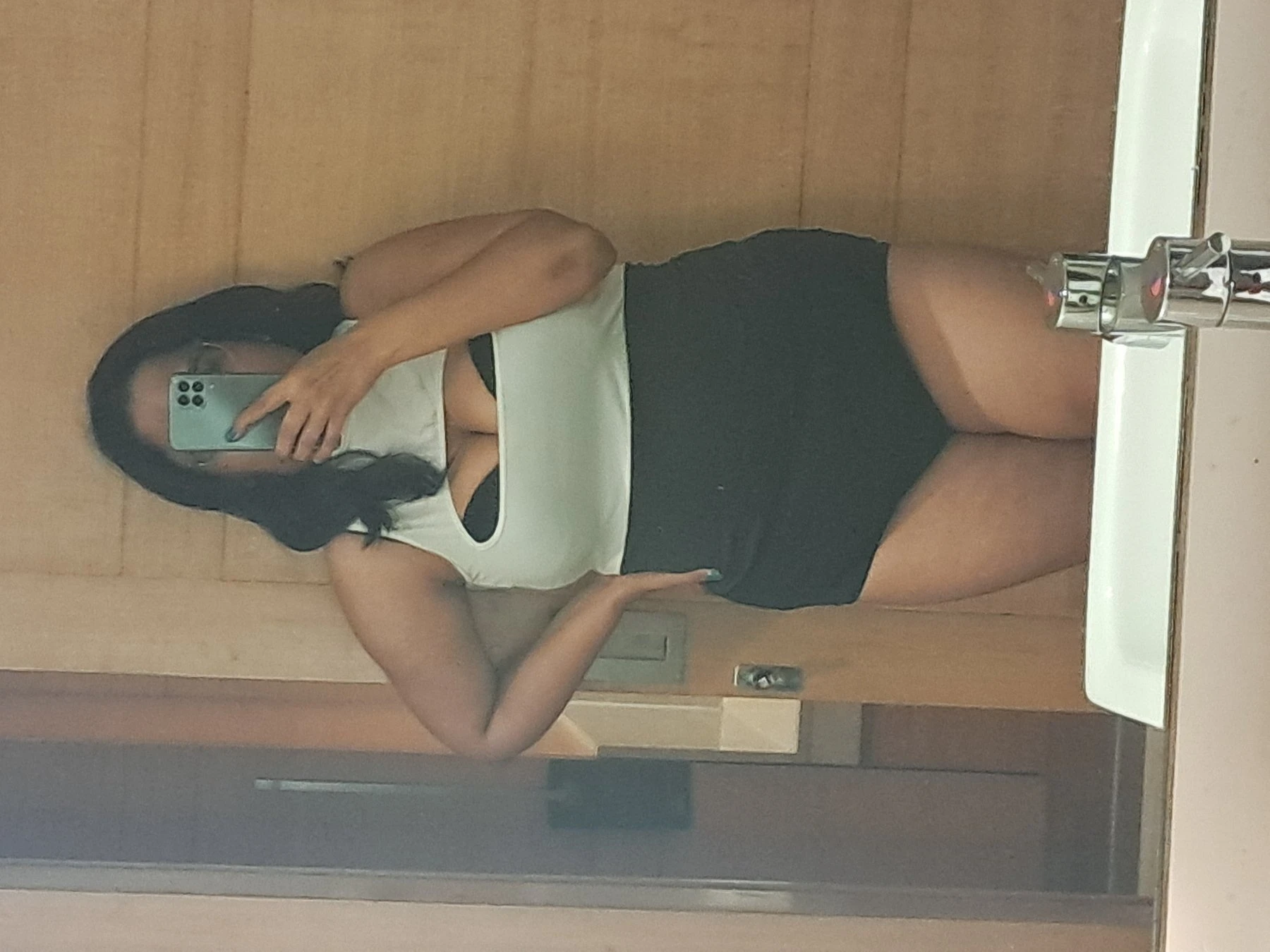 Hotty girl – Indian escort in Gurgaon — 2 / 4