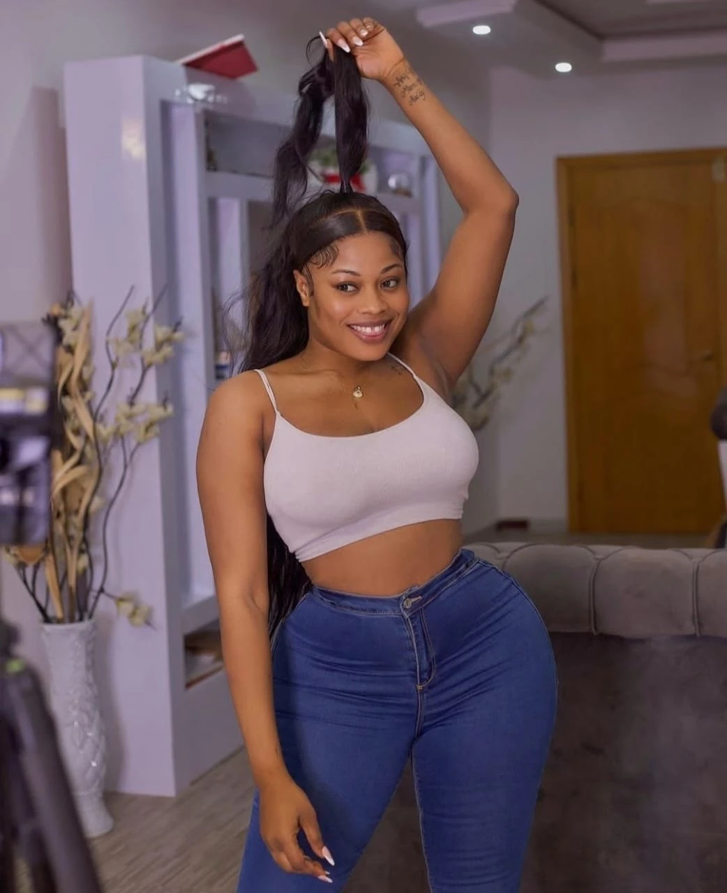 Clara – Kenyan escort in Hyderabad — 2 / 3