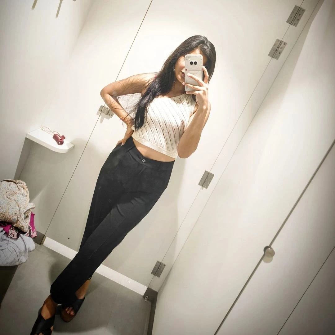 Cam Show Real Meet – Indian escort in Pune — 3 / 4