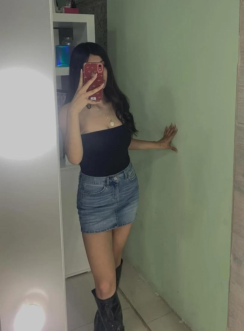 Jiya – Indian escort in New Delhi — 3 / 4