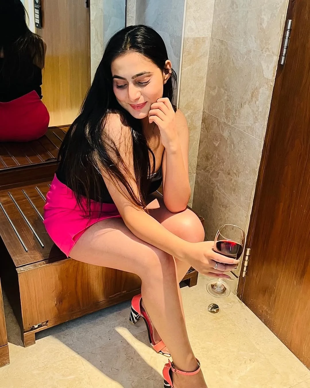 Tanu Sharma – Indian escort in Madurai — 2 / 4