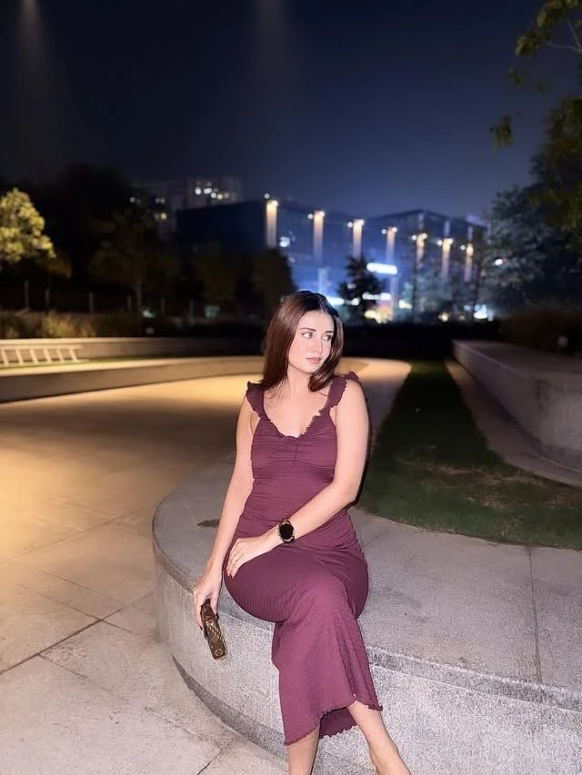 Harshita – Indian escort in Pune — 2 / 6