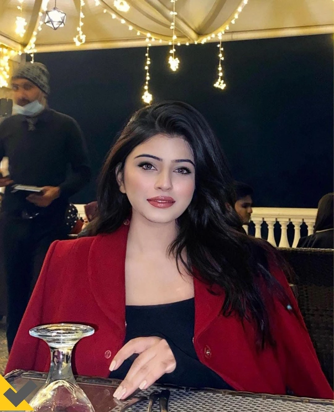 Kavya Khanna Real Meet Independent Girl – Indian escort in New Delhi — 2 / 4