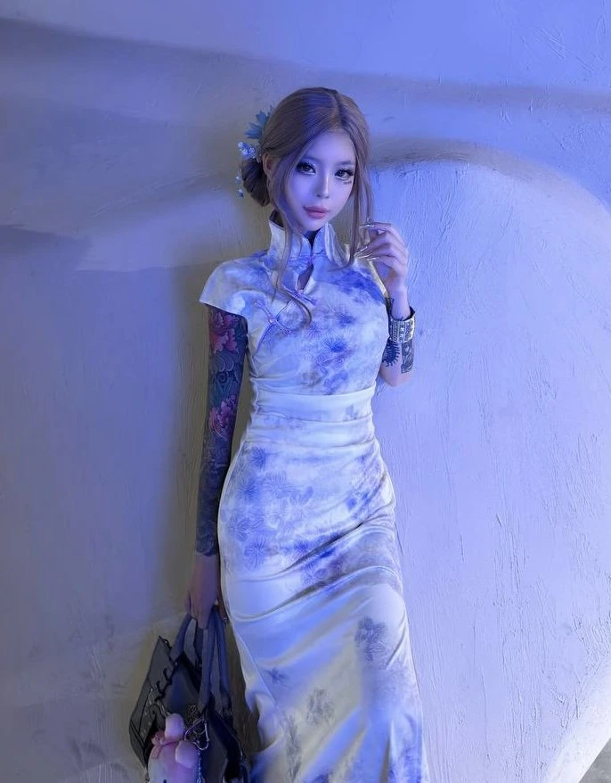 Yu Yu – Vietnamese escort in Ho Chi Minh City — 29 / 31