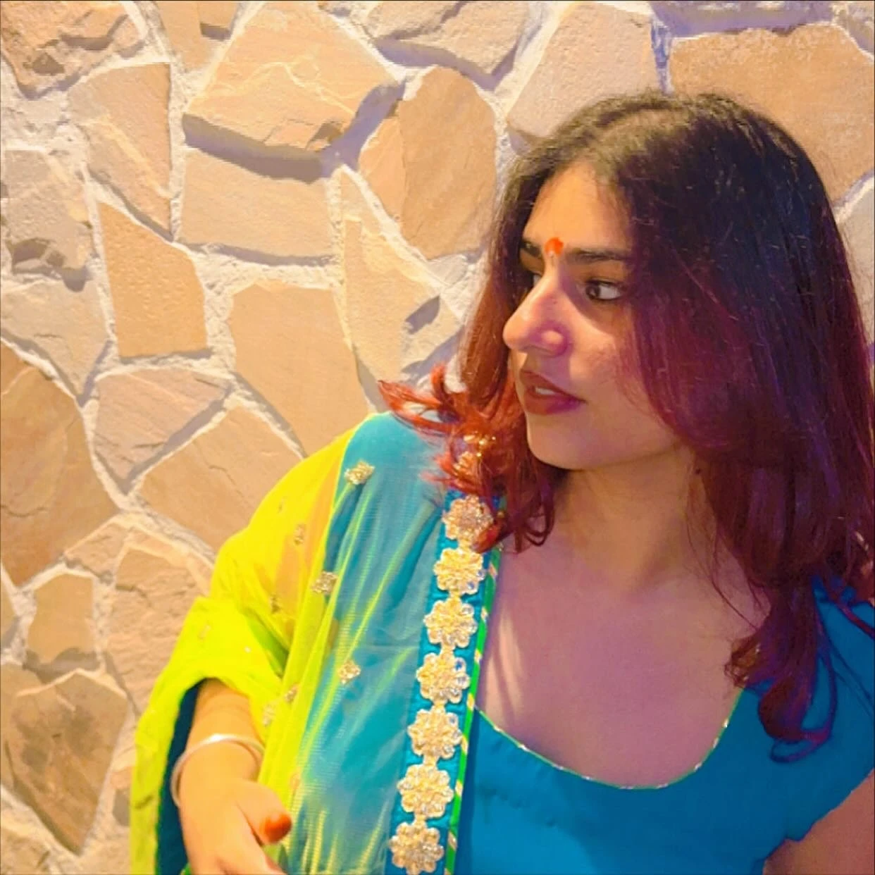 Snigdha – Indian escort in Hyderabad — 30 / 31