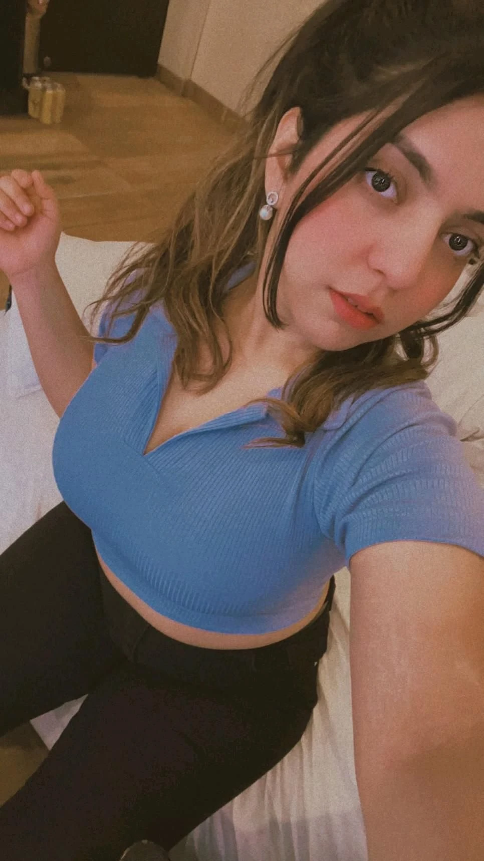 Riya Singh Call Girl Escort Service 24 H – Indian escort in Navi Mumbai — 3 / 6